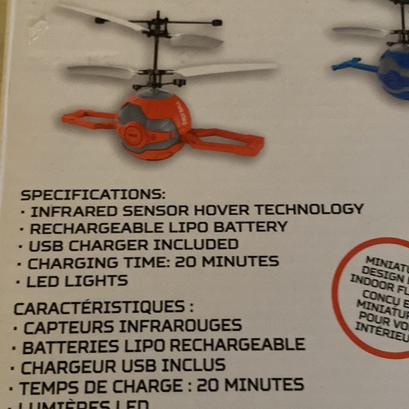 Flying drone - Picture 3 of 5